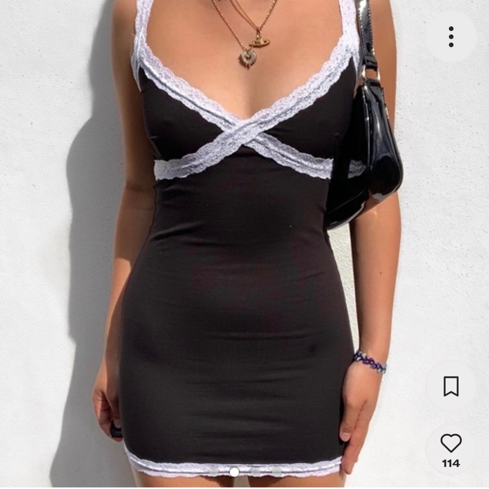 Y2k black and white lace drace